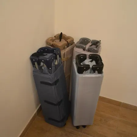 Nad Rekou Apartment *