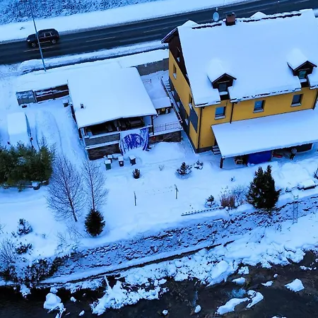 Nad Rekou Apartment Svoboda nad Upou